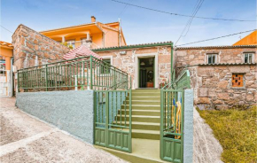 2 Bedroom Nice Home In Carnota